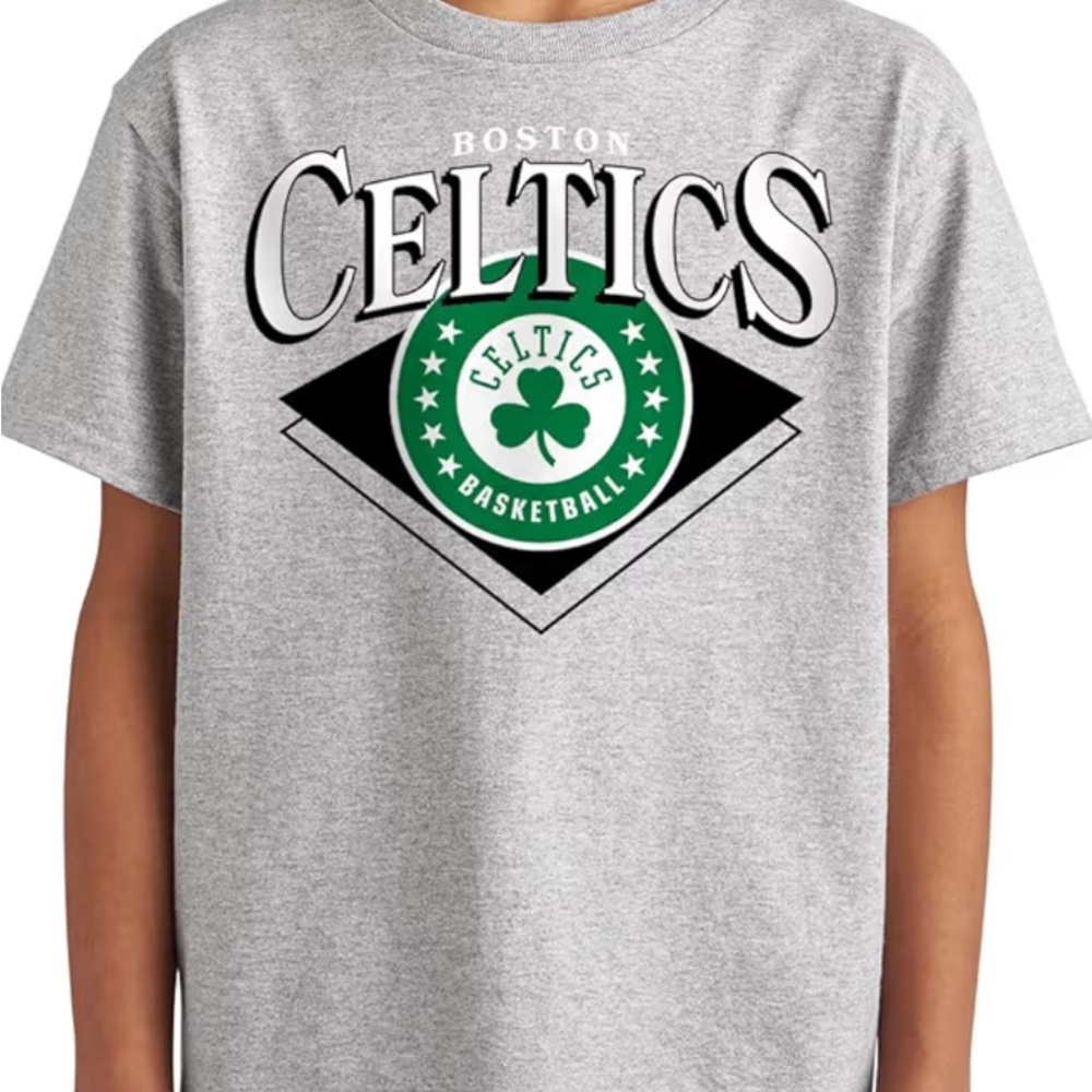 Junk Food Clothing Boston Celtics Gray Kids Tee XL 12-14 NWT.